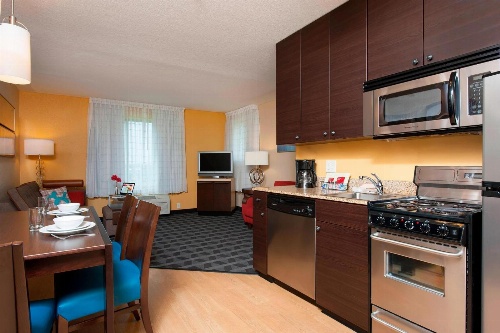 TownePlace Suites by Marriott Des Moines Urbandale image 2